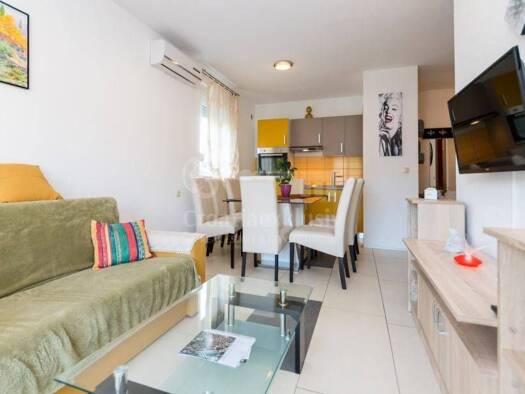 Einfamilienhaus zum Kauf 570.000 € 6 Zimmer 250 m² Šibenik 22000