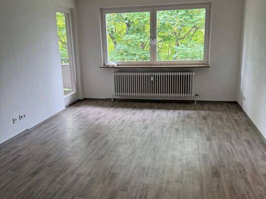 Wohnung zur Miete 600 € 2 Zimmer 50,6 m² 3. Geschoss frei ab sofort Friedenstraße 56 Maxfeld Nürnberg 90409