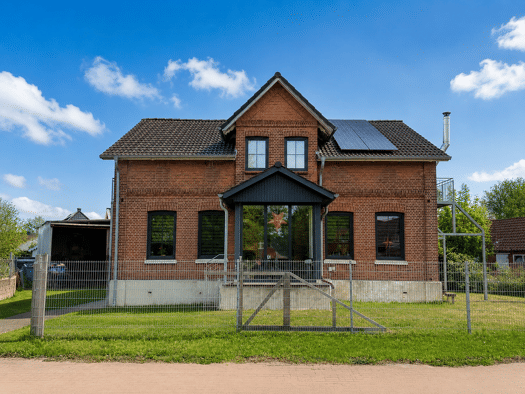 Einfamilienhaus zum Kauf 549.000 € 8 Zimmer 218,8 m² 994 m² Grundstück Bützfleth Stade 21683