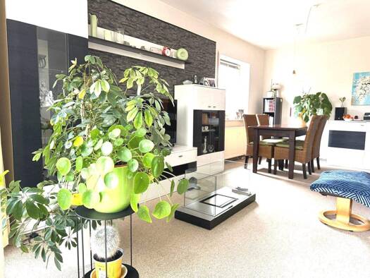 Terrassenwohnung zum Kauf 144.000 € 2 Zimmer 71,8 m² EG Münchenroda Jena 07751