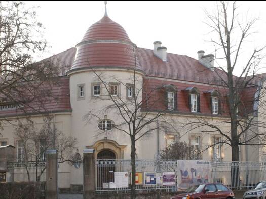 Haus zum Kauf 290.000 € 20 Zimmer 2.257 m² Grundstück Villa in Bautzen, Löhrstraße 33 Temritz Bautzen 02625