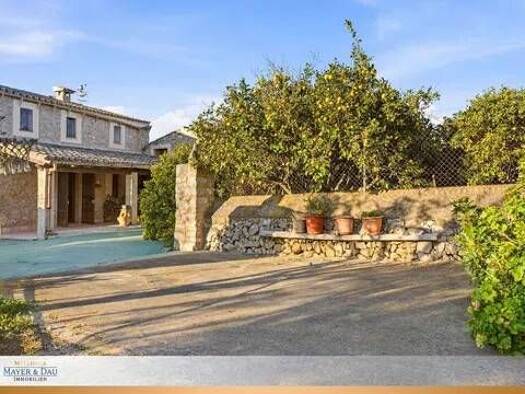 Bauernhaus zum Kauf 735.000 € 5 Zimmer 259 m² Calle De La Mare De Déu Trobada Sant Llorenç des Cardassar 07530
