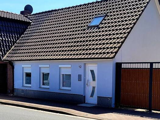 Einfamilienhaus zum Kauf 224.000 € 4 Zimmer 85 m² 140 m² Grundstück Bahnhofstraße 12 Wustrow 29462