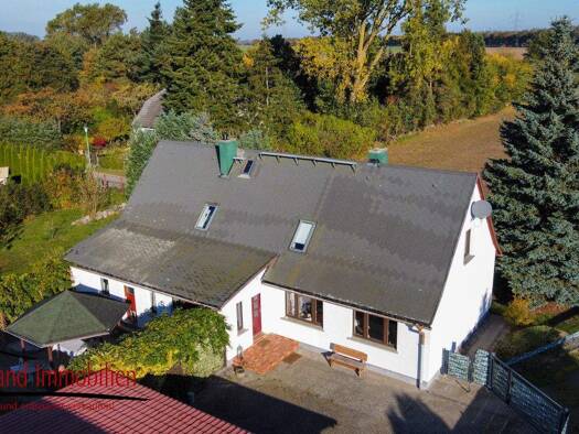 Einfamilienhaus zum Kauf 265.000 € 8 Zimmer 140 m² 2.732 m² Grundstück Zarrendorf 18510