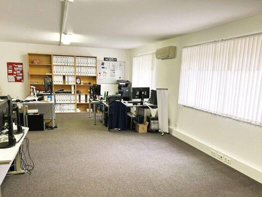 Bürofläche zur Miete provisionsfrei 600 € 2 Zimmer 80 m² Bürofläche Ossum-Bösinghoven Meerbusch / Bösinghoven 40668