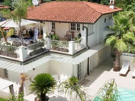 Haus zum Kauf 2.600.000 € 300 m² 600 m² Grundstück Pietrasanta 55045