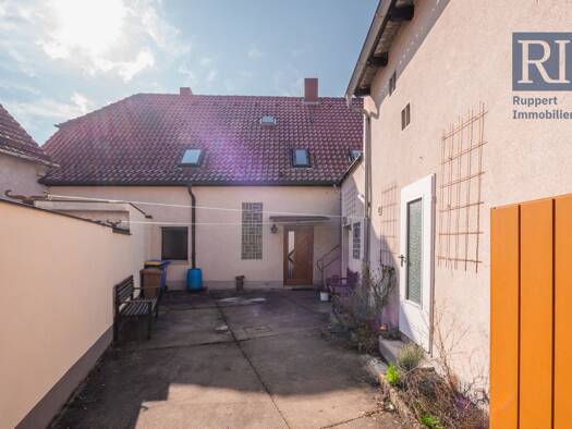Mehrfamilienhaus zum Kauf 249.000 € 6 Zimmer 187 m² 220 m² Grundstück Rimpar 97222