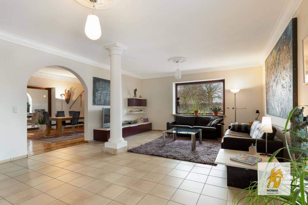 Immobilie in Marschacht - Repräsentatives Landhaus mit ca. 365 m² Wohn- /Nutzfläche auf einem ca. 2.400 m² großen Anwesen am Elbdeich - Bild 4