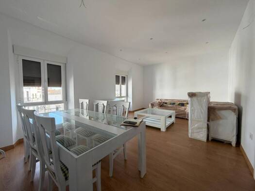 Wohnung zum Kauf - Erstbezug 158.000 € 4 Zimmer 110 m² EG Hinojosa del Duque 14270