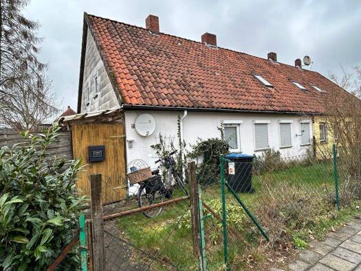 Doppelhaushälfte zum Kauf provisionsfrei 84.000 € 5 Zimmer 119 m² 640 m² Grundstück Faßberg 29328