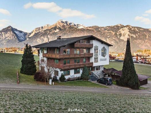 Haus zum Kauf 2.390.000 € 21 Zimmer 635,6 m² 1.450 m² Grundstück Reith im Alpbachtal 6235