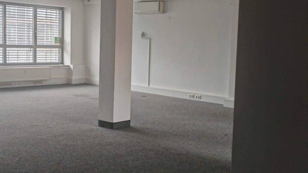 Bürofläche zur Miete provisionsfrei 8 € 230 m² Bürofläche NIDDASTR Bahnhofsviertel Frankfurt am Main 60329