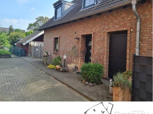 Einfamilienhaus zum Kauf 487.000 € 4 Zimmer 135 m² 881 m² Grundstück Steinhausen Korschenbroich 41352