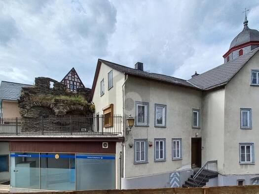 Einfamilienhaus zum Kauf 199.000 € 5 Zimmer 130 m² 170 m² Grundstück Runkel 65594