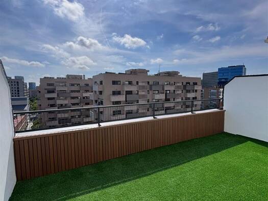 Wohnung zum Kauf 329.900 € 62 m² Barcelona 08038