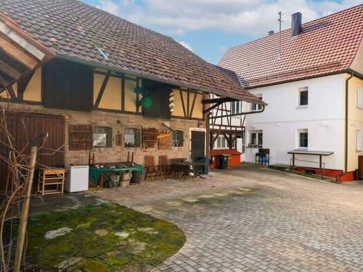 Einfamilienhaus zum Kauf 400.000 € 7 Zimmer 200 m² 641 m² Grundstück Heilbronner Straße 30 Siglingen Neudenau-Siglingen 74861