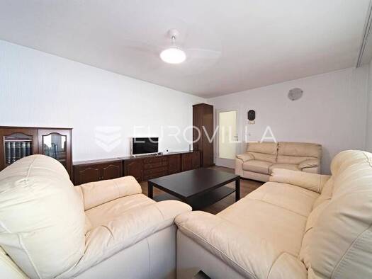 Haus zum Kauf 260.000 € 3 Zimmer 130 m² Sjenjak Osijek