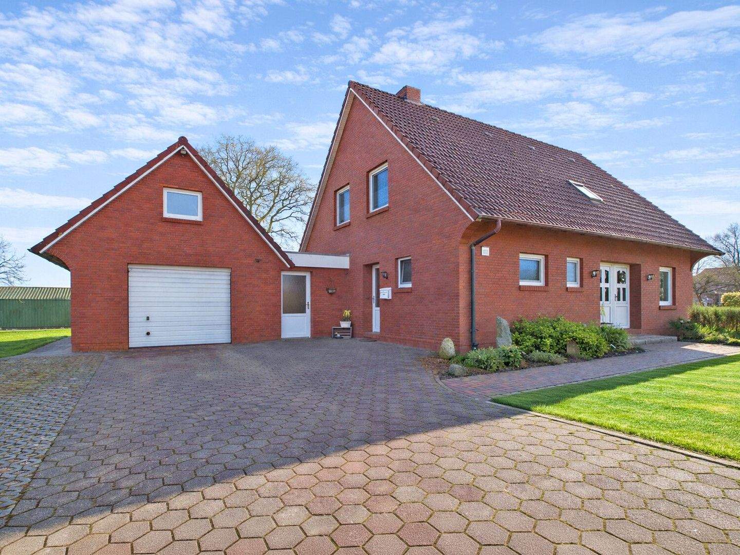Einfamilienhaus zum Kauf - Ansicht 2