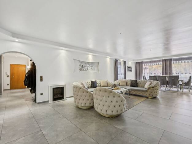 Mehrfamilienhaus zum Kauf 440.000 € 10 Zimmer 270 m² 772 m² Grundstück Stich Eschweiler 52249