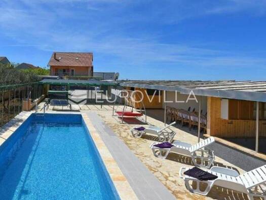 Haus zum Kauf 760.000 € 12 Zimmer 760 m² Lace Skradin
