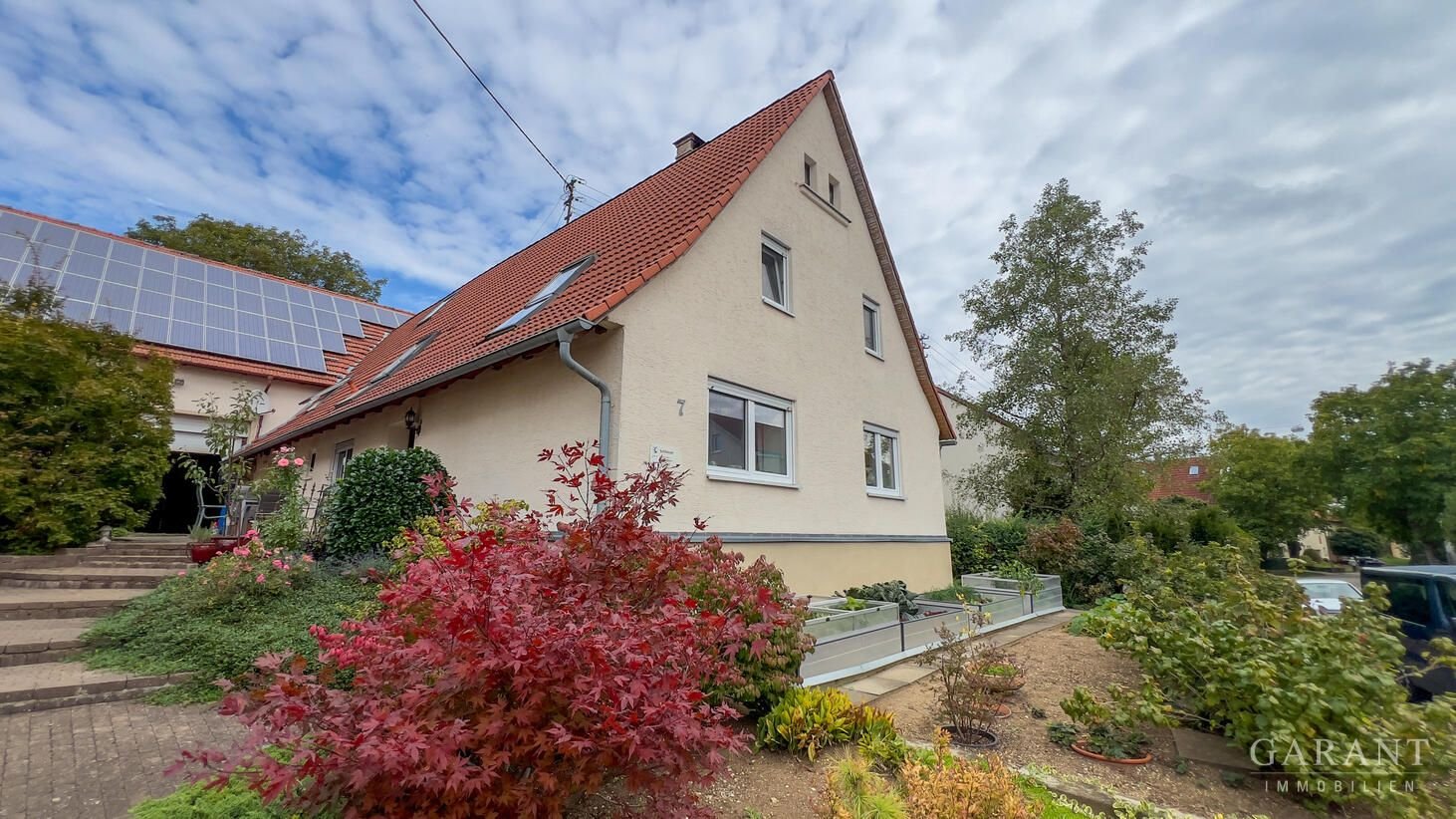 Einfamilienhaus zum Kauf 395.000 € 6,5 Zimmer 179 m²<br/>Wohnfläche 1.103 m²<br/>Grundstück 01.01.2025<br/>Verfügbarkeit Röttingen Lauchheim 73466