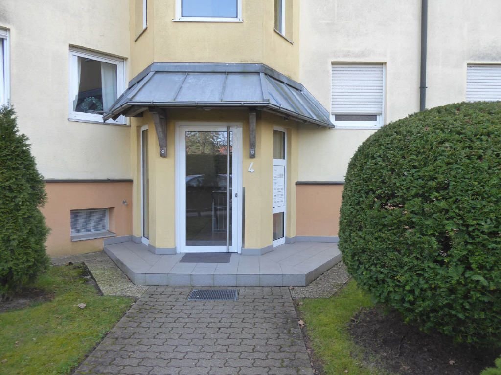 Wohnung zum Kauf 216.000 € 2 Zimmer 69,5 m²<br/>Wohnfläche Feucht Feucht 90537