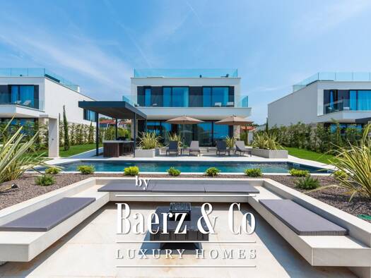 Villa zum Kauf 1.250.000 € 4 Zimmer 270 m² 867 m² Grundstück porec