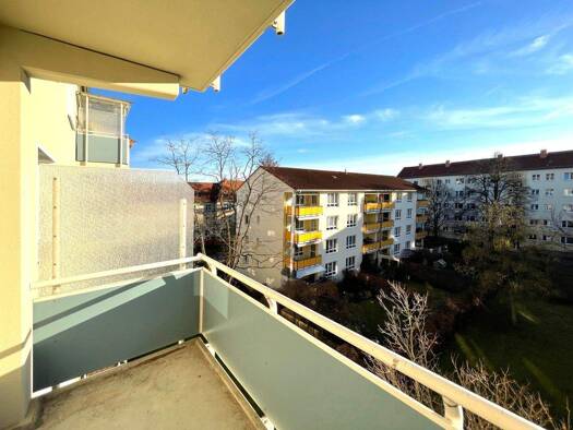 Wohnung zur Miete 596 € 3 Zimmer 62,8 m² 2. Geschoss frei ab 01.04.2026 Wilischstraße 14 Tolkewitz/Seidnitz-Nord Dresden 01279