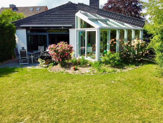 Einfamilienhaus zum Kauf 795.000 € 7 Zimmer 207 m² 1.200 m² Grundstück Badendorf 23619