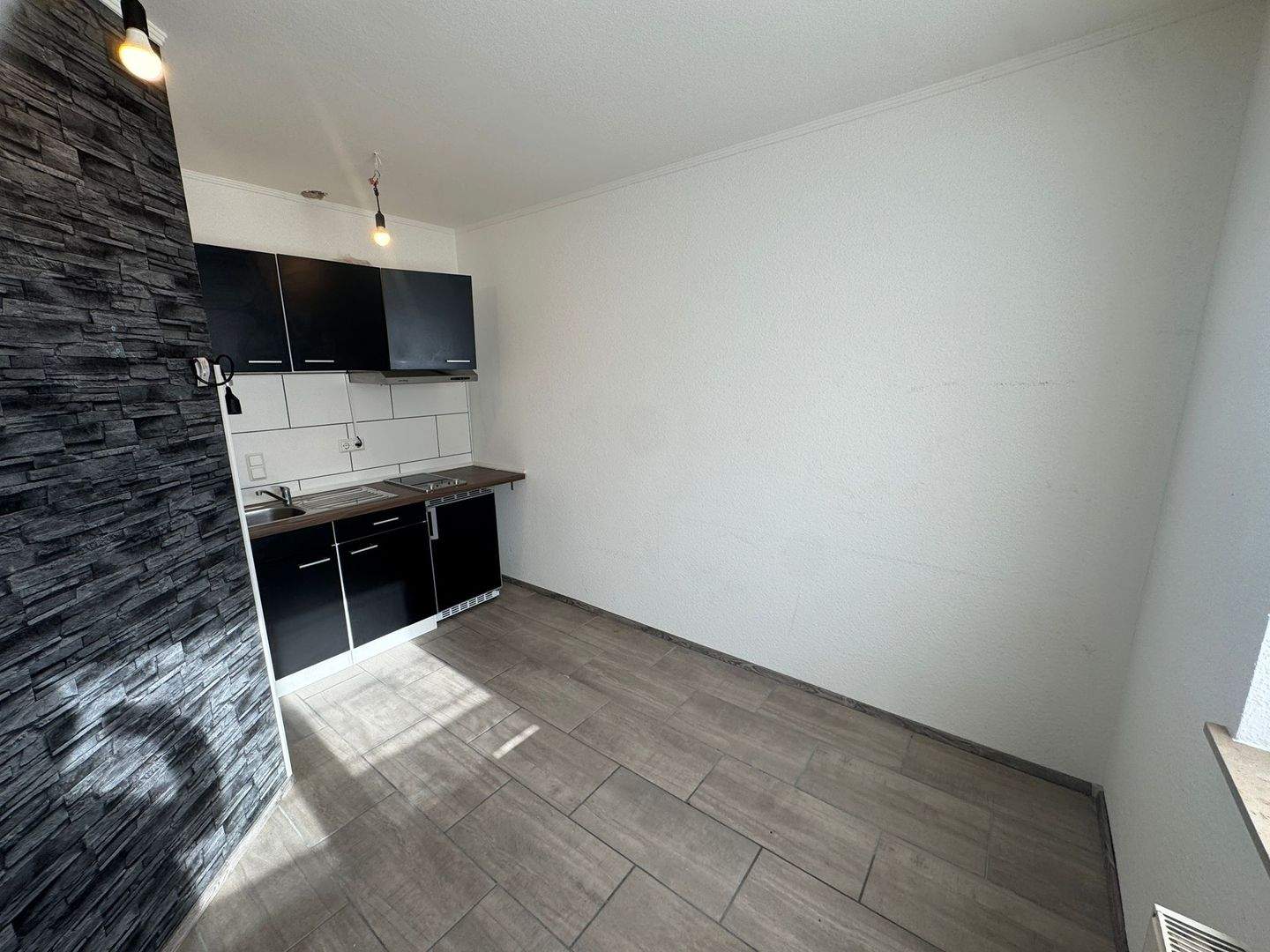 Immobilie in Biebertal - Mehrfamilienhaus mit 5 Wohneinheiten - Bild 4