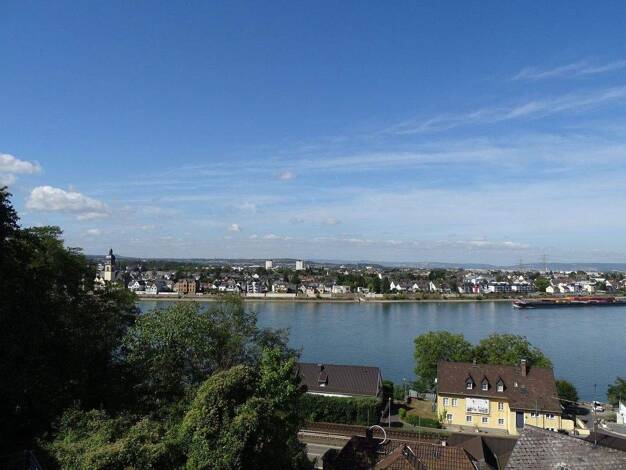 Wohnung zur Miete 875 € 2 Zimmer 70 m² 2. Geschoss Urbar 56182