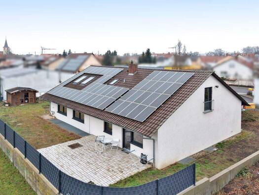 Einfamilienhaus zum Kauf 519.000 € 9 Zimmer 190 m² 1.002 m² Grundstück Kuhardt 76773