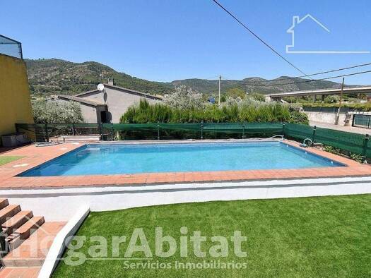 Villa zum Kauf 285.000 € 4 Zimmer 318 m² 2.637 m² Grundstück Assut Borriol 12190