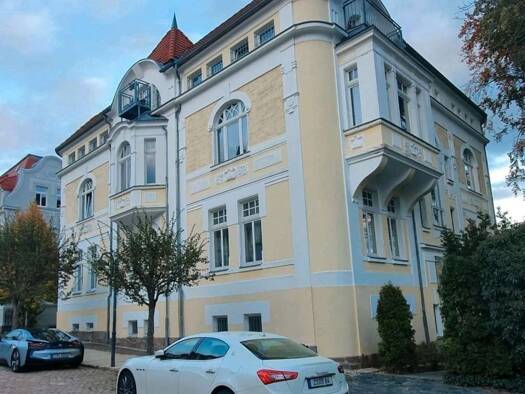 Wohnung zum Kauf 120.000 € 3 Zimmer 102 m² Crimmitschau 08451