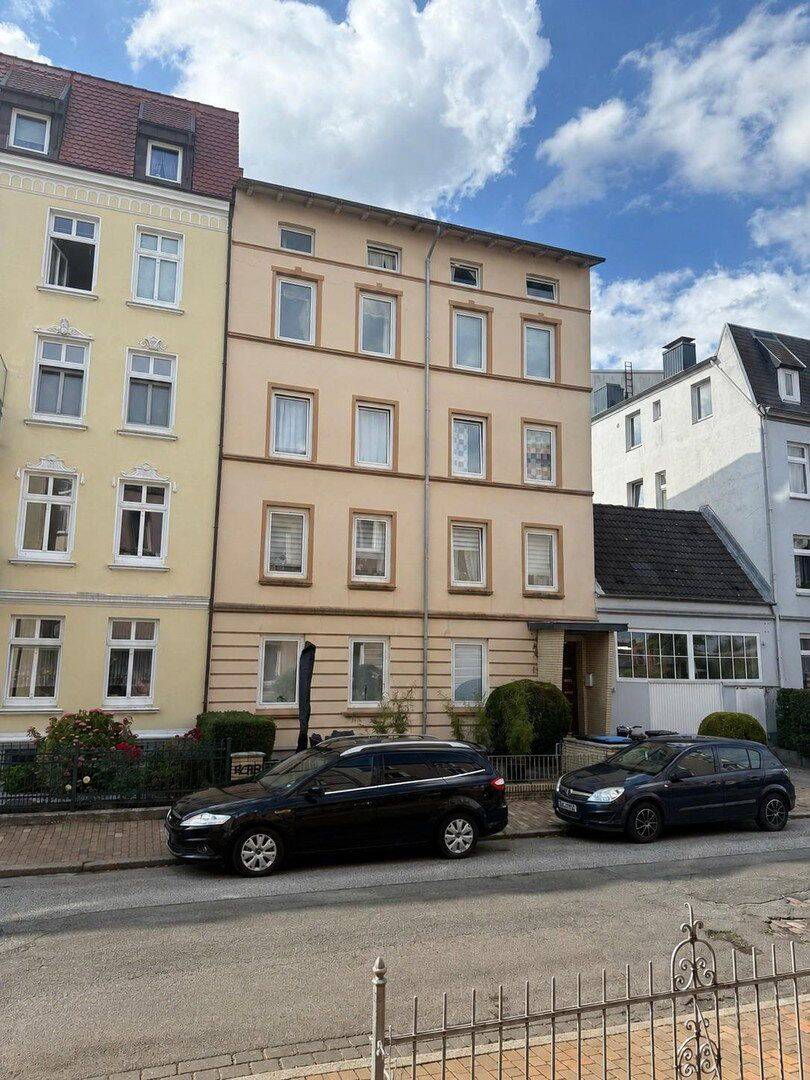 Mehrfamilienhaus zum Kauf, Lübeck