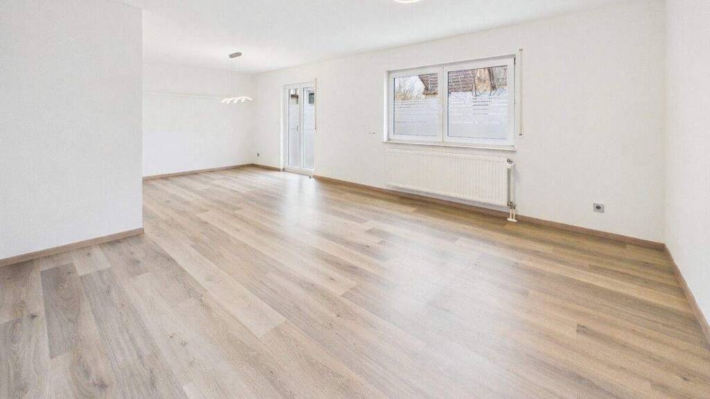 Wohnung zum Kauf 239.000 € 4 Zimmer 85,9 m² EG Schwenningen Villingen-Schwenningen 78056
