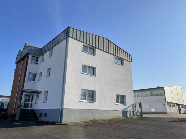 Büro-/Praxisfläche zur Miete 7 Zimmer 230 m² Bürofläche Industriestraße 6 Rödgen Gießen 35394