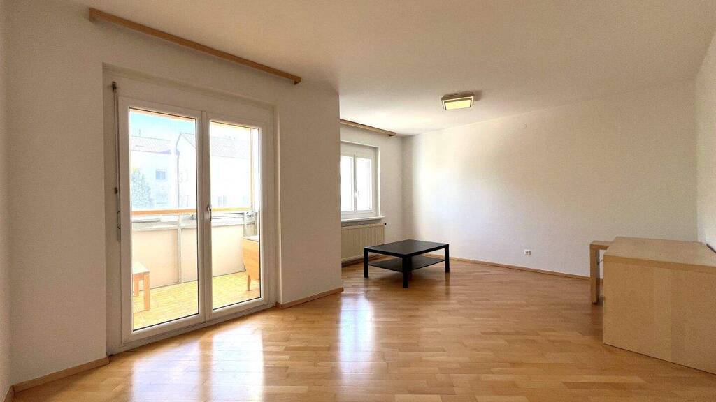 Wohnung zum Kauf 275.000 € 4 Zimmer 2. Geschoss Stockerau 2000