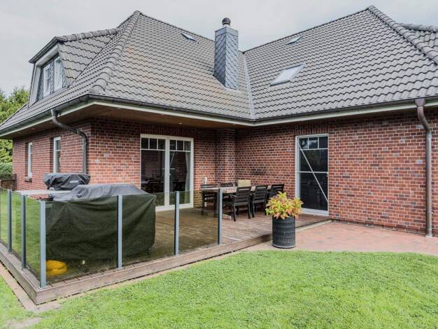 Einfamilienhaus zum Kauf 565.000 € 7 Zimmer 242 m² 1.200 m² Grundstück Achtrup 25917