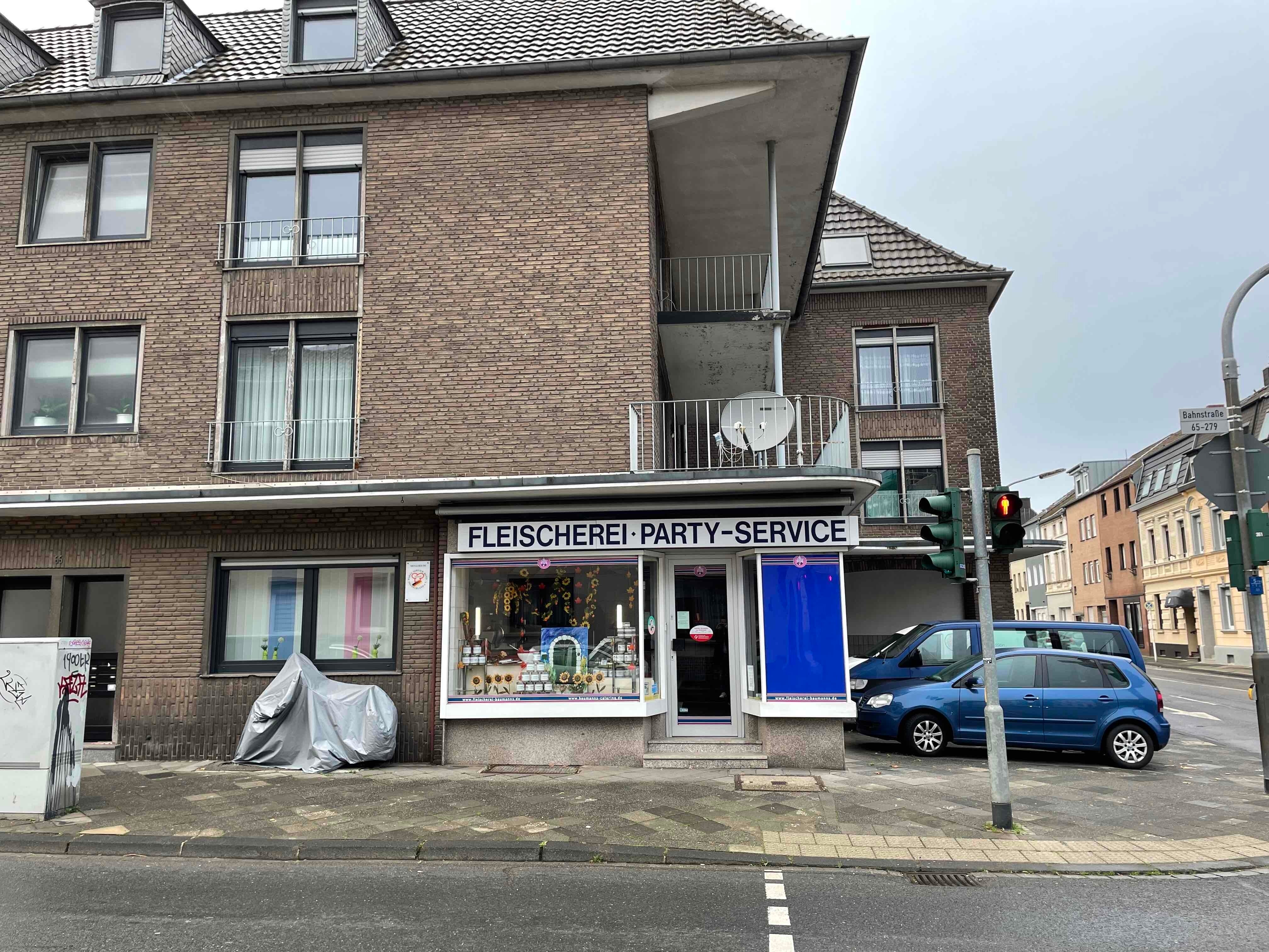 Wohnung zum Kauf 199.000 € 5 Zimmer 168,6 m²<br/>Wohnfläche 1.<br/>Geschoss Westend Mönchengladbach 41069