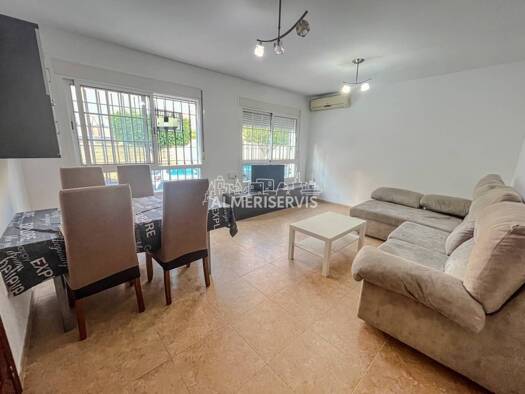 Villa zum Kauf 270.000 € 4 Zimmer 150 m² Roquetas de Mar 04740