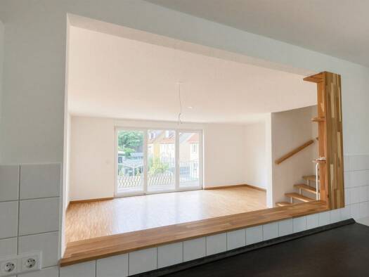 Reihenmittelhaus zum Kauf 495.000 € 5 Zimmer 140 m² 81 m² Grundstück Lörrach 79539