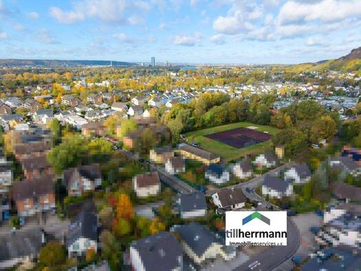 Einfamilienhaus zum Kauf 415.000 € 5 Zimmer 133 m² 301 m² Grundstück Oberdollendorf Königswinter / Römlinghoven 53639