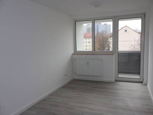 Wohnung zur Miete 729 € 2 Zimmer 50 m² 3. Geschoss frei ab sofort Zerzabelshof Nürnberg 90480