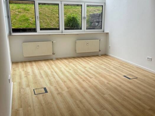 Büro-/Praxisfläche zur Miete 1.520 € 5 Zimmer 179 m² Bürofläche Bernau Bernau am Chiemsee 83233