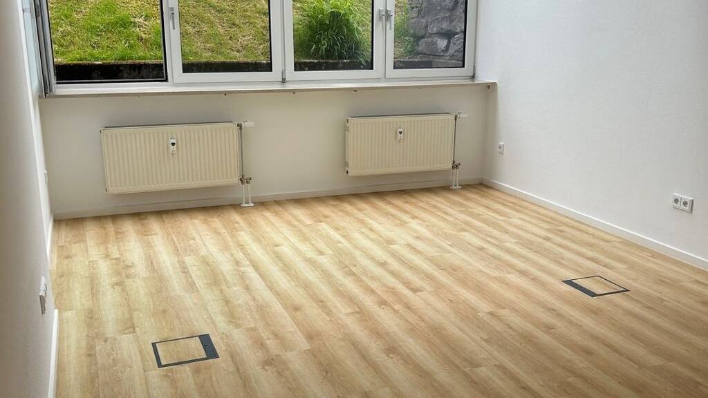 Büro zur Miete 1.520 € 5 Zimmer 179 m² Bürofläche Bernau Bernau am Chiemsee 83233