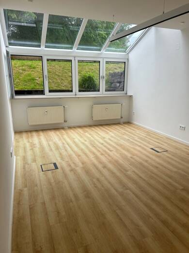 Büro-/Praxisfläche zur Miete 1.520 € 5 Zimmer 179 m² Bürofläche Bernau Bernau am Chiemsee 83233