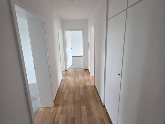 Wohnung zur Miete nur mit Wohnberechtigungsschein 404 € 4 Zimmer 85,8 m² 3. Geschoss frei ab 01.10.2026 Galgenberg 14 Altenkunstadt Altenkunstadt 96264