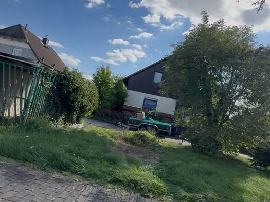 Einfamilienhaus zum Kauf provisionsfrei 375.000 € 7 Zimmer 128 m² 620 m² Grundstück frei ab 01.12.2026 Albrechtshain Naunhof 04683