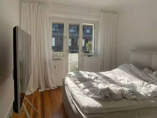 Maisonette zur Miete 1.849 € 2,5 Zimmer 127 m² 4. Geschoss frei ab sofort Semperstrasse 67 Winterhude Hamburg 22303